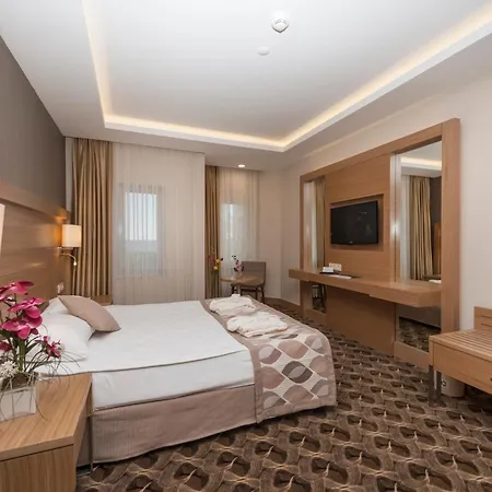 Hotel Belconti 5*